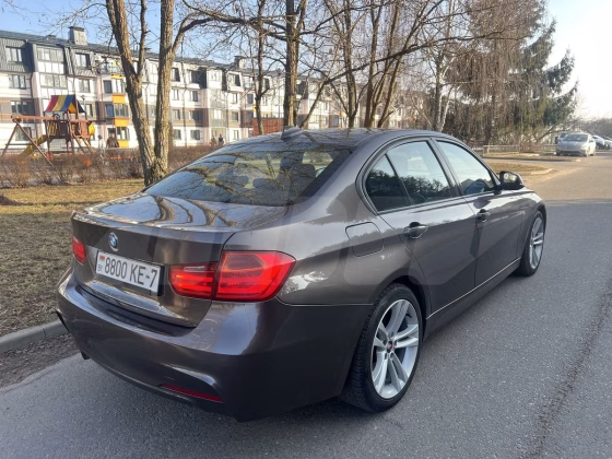 BMW 320 (3)