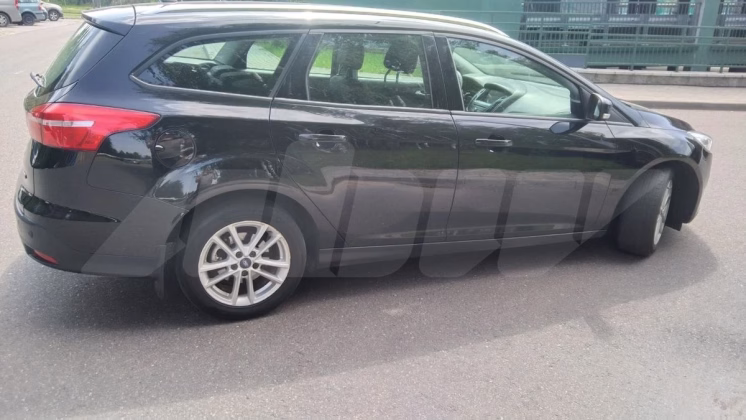 Ford Focus (1)