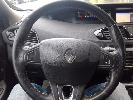 Renault Scenic (18)