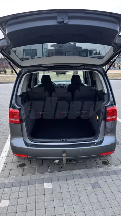 Volkswagen Touran (15)
