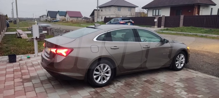 Chevrolet Malibu (5)