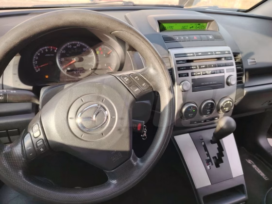 Mazda 5 (9)