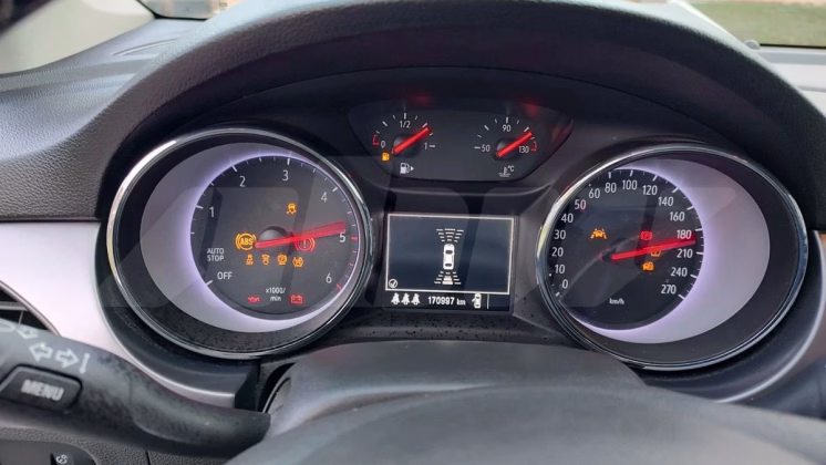 Opel Astra (11)
