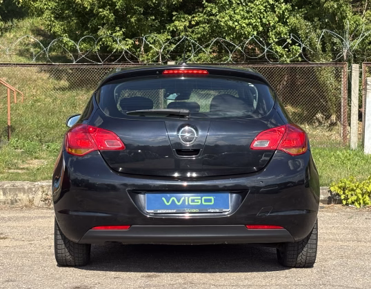 Opel Astra (5)