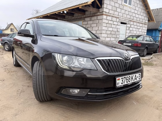 Skoda Superb (4)