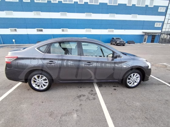 Nissan Sentra (3)