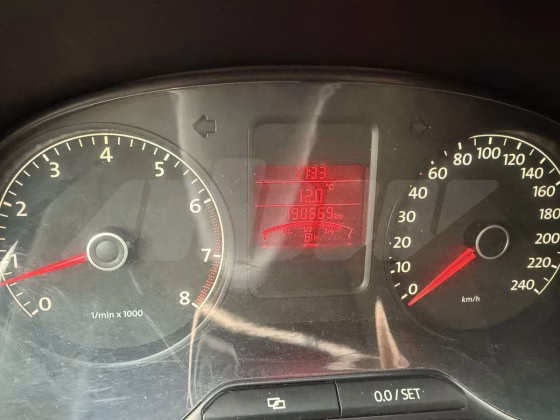 Volkswagen Polo (10)