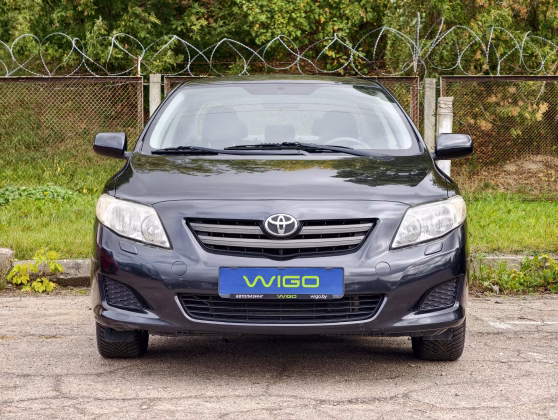 Toyota Corolla (2)