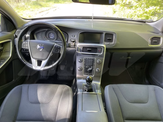 Volvo V60 (12)