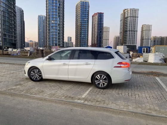 Peugeot 308 (11)