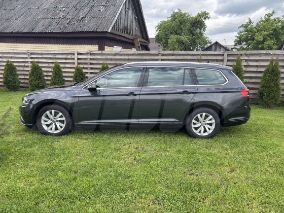Volkswagen Passat (12)