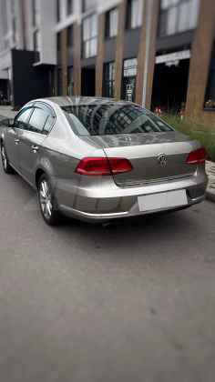 Volkswagen Passat (9)