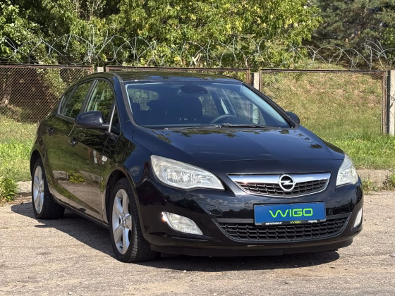 Opel Astra (1)