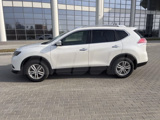 Nissan X-Trail (1)