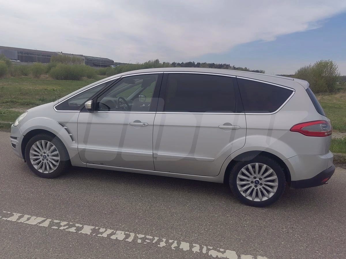 Ford S-Max