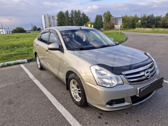Nissan Almera (1)