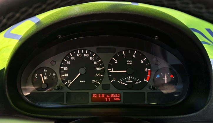 BMW 318 (14)