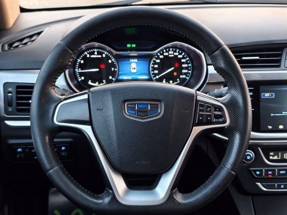Geely Emgrand X7 (14)