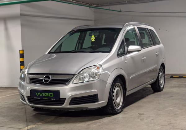 Opel Zafira (3)