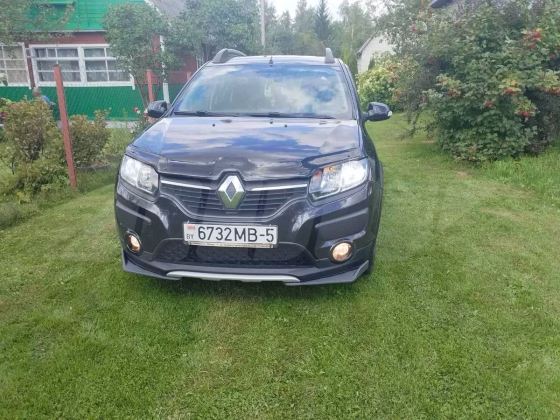 Renault Sandero (1)