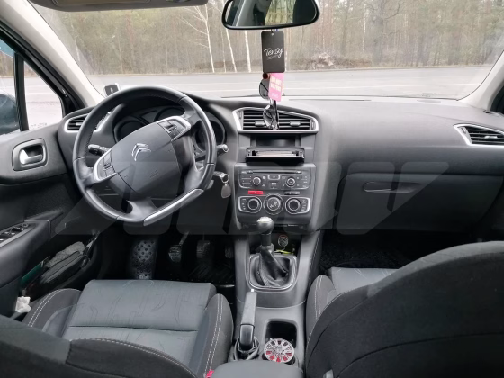 Citroën C4 (2)