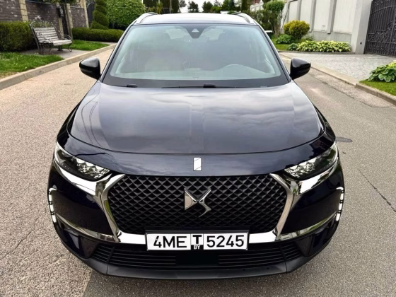 DS Automobiles DS7 Crossback (1)