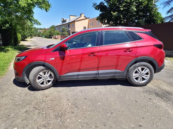 Opel Grandland X (2)