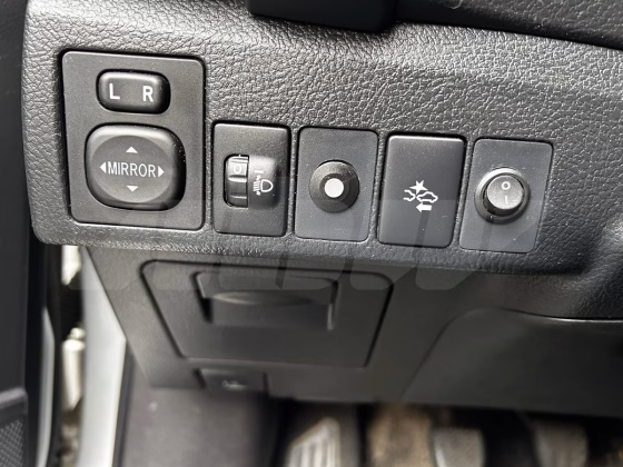 Toyota Auris (1)