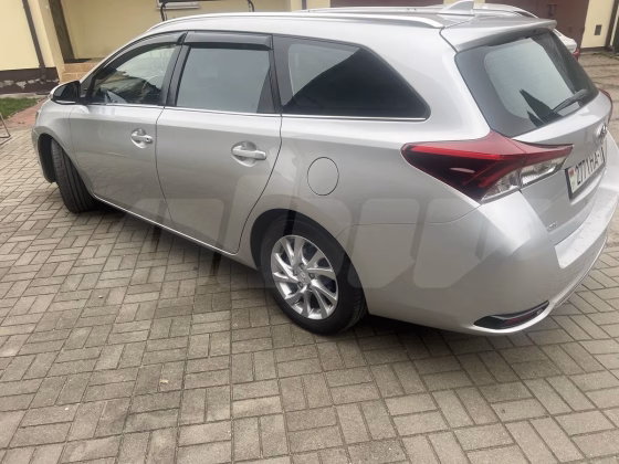Toyota Auris (4)