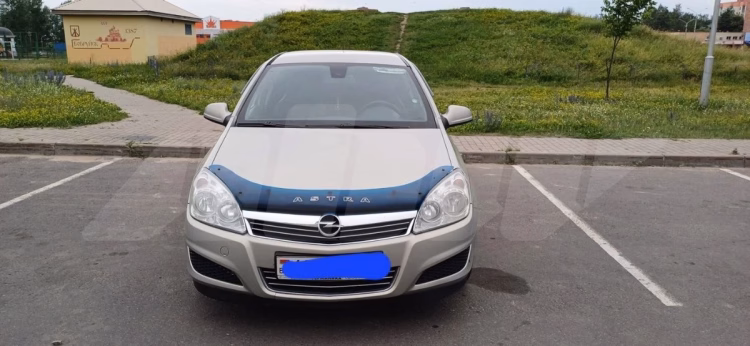 Opel Astra (1)