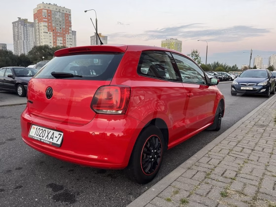 Volkswagen Polo (3)