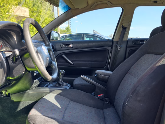 Volkswagen Passat (8)