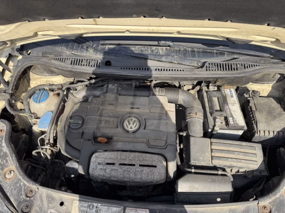 Volkswagen Touran (3)
