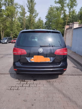 Volkswagen Sharan (4)