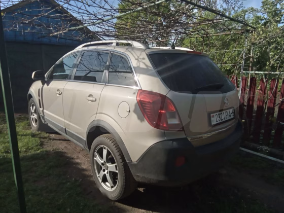 Opel Antara (4)