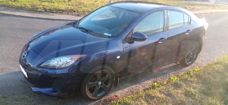 Mazda 3 (4)