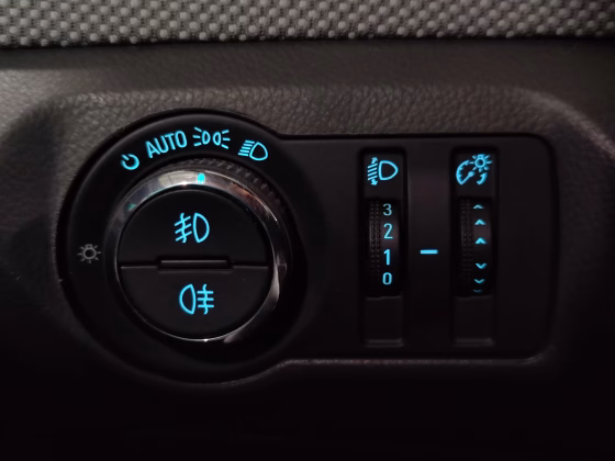 Chevrolet Cruze (19)