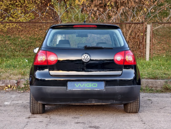 Volkswagen Golf (5)