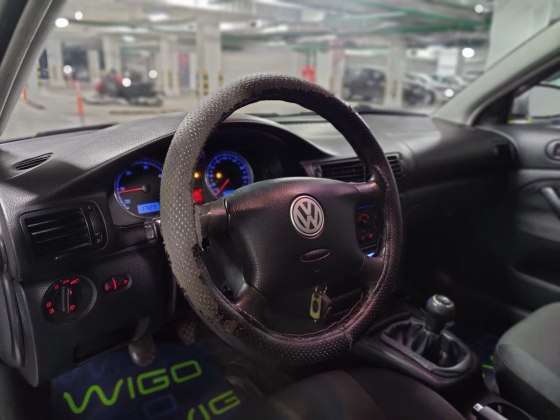 Volkswagen Passat (8)