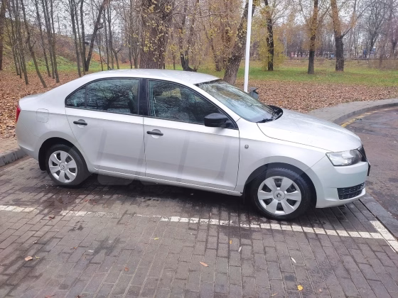 Skoda Rapid (5)