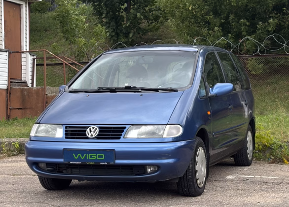 Volkswagen Sharan (3)