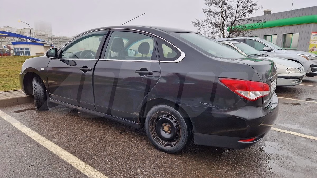 Nissan Almera