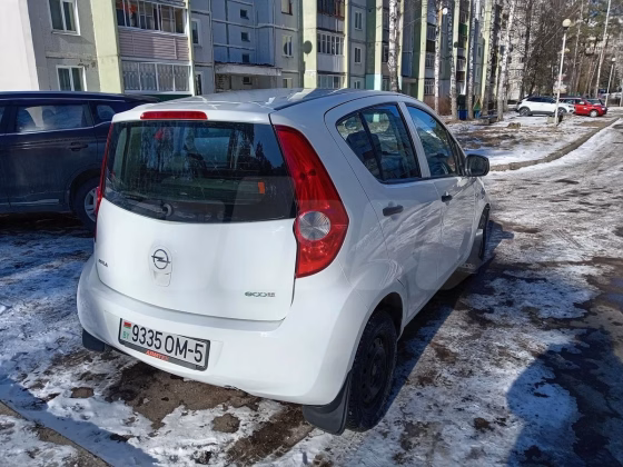 Opel Agila (3)