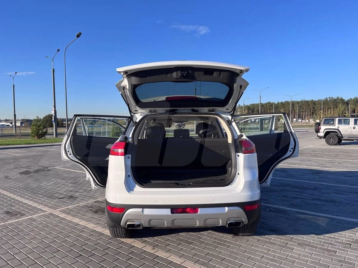 Geely Atlas