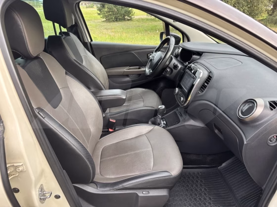 Renault Captur (7)