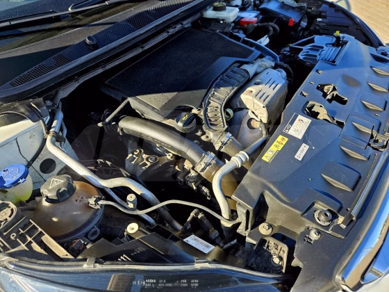 Peugeot 308 (23)