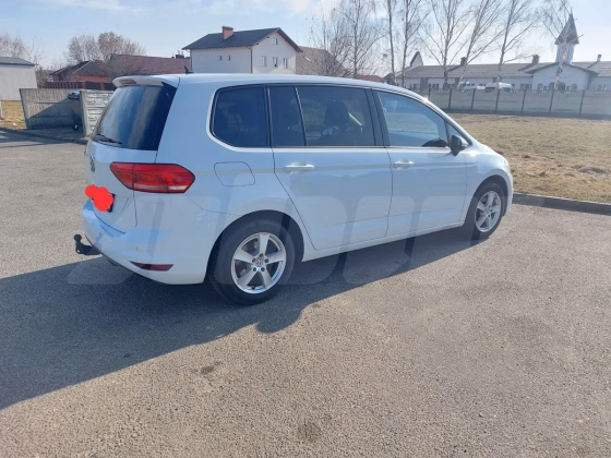 Volkswagen Touran (4)