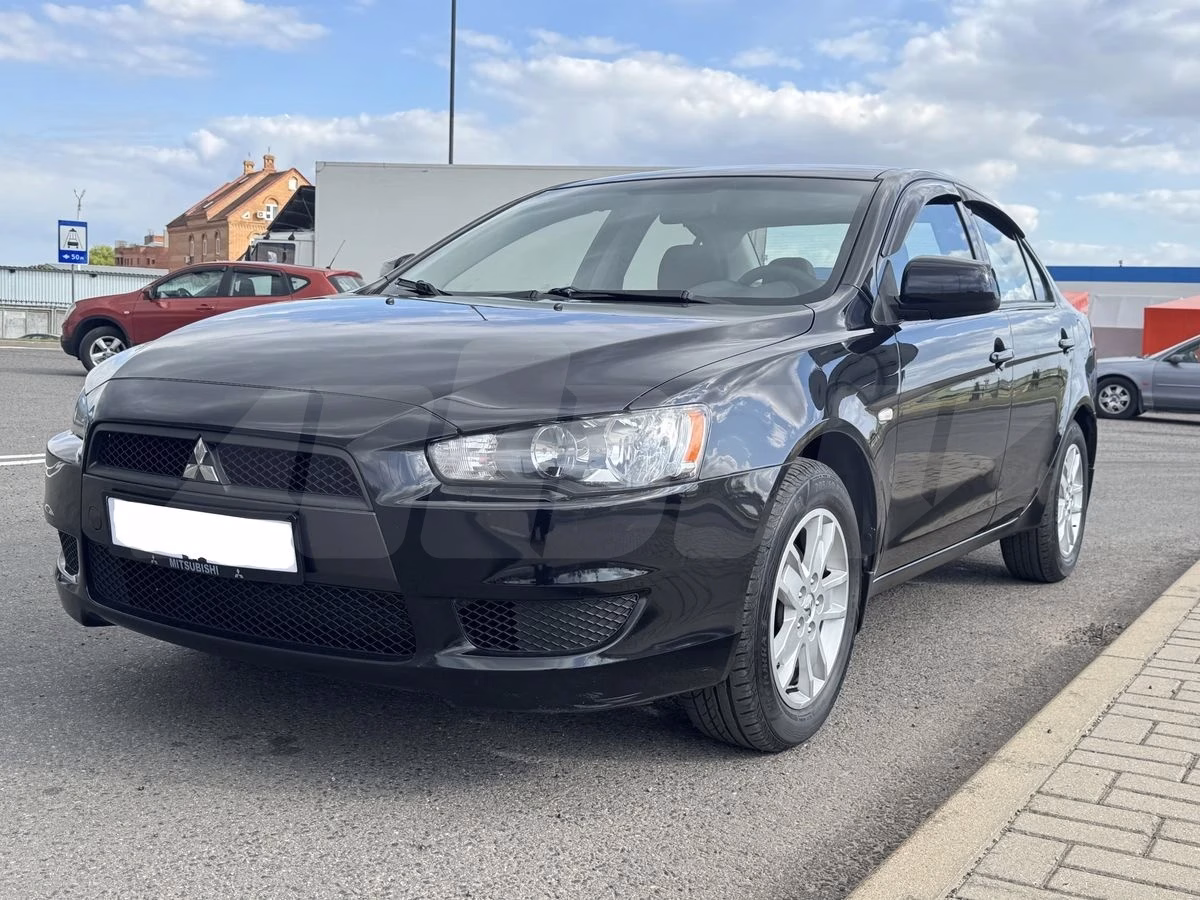 Mitsubishi Lancer