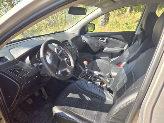 Hyundai Ix35 (1)