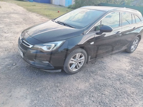 Opel Astra (4)